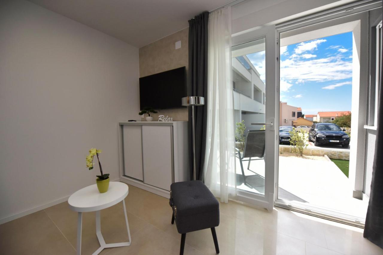 Pool & Mare Apartament Novalja